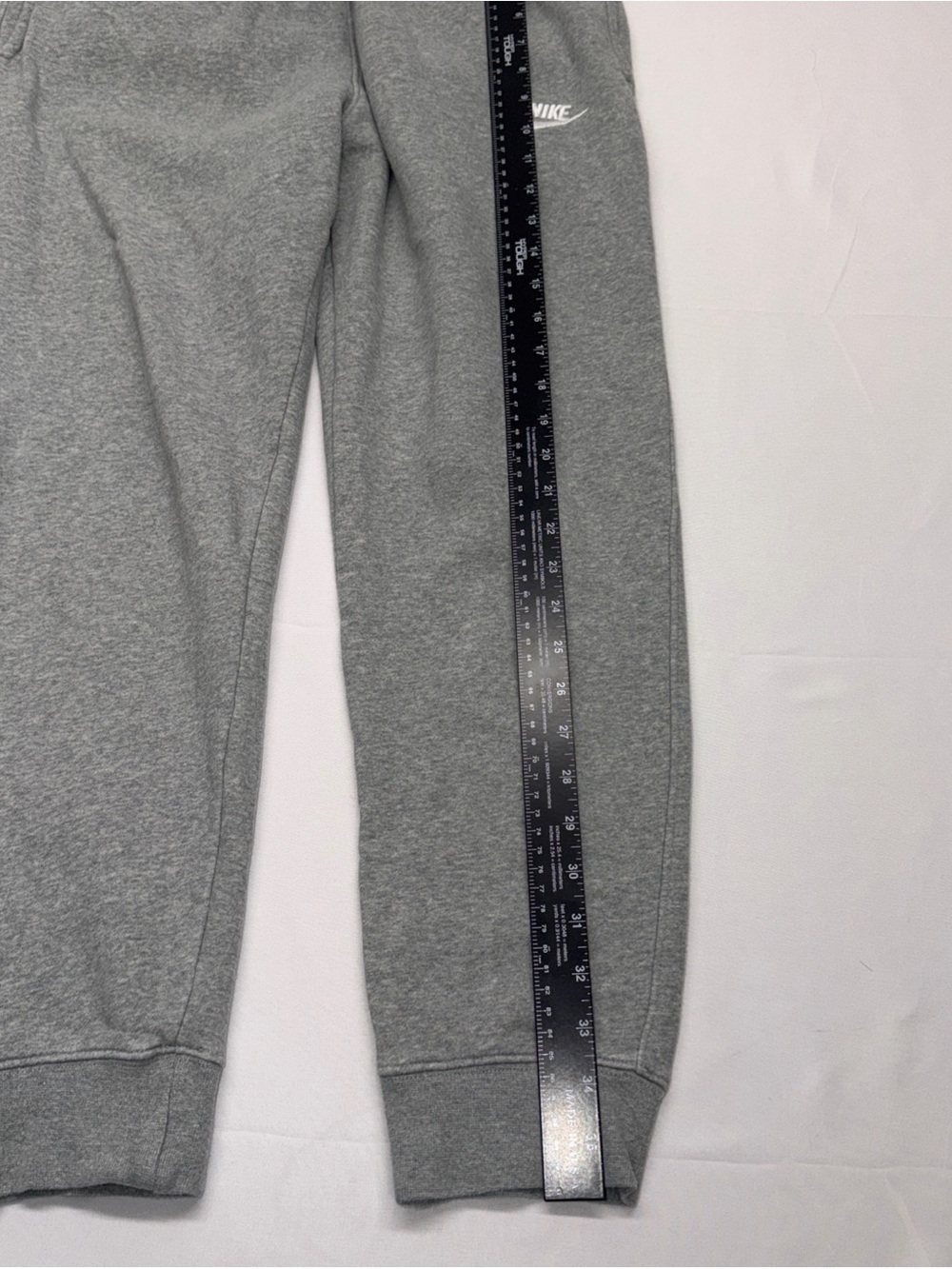 Nike Sportswear Gray Fleece Jogger Sweatpants Men’s Medium - Picture 2 of 8